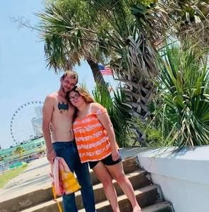 Meet your Posher, Chase